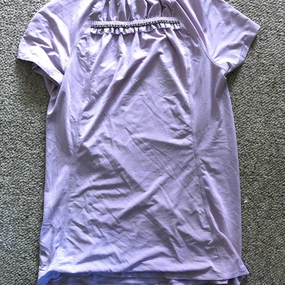 Lulu silky pink top with gather details - Picture 4 of 4